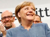 Seçimin galibi Merkel