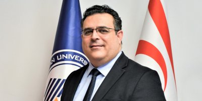 DAÜ Rektörü Prof. Dr. Aykut Hocanın istifa etti