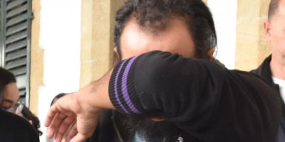 Uyuşturucu satmaktan tutuklandı