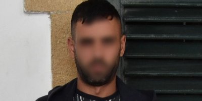 Yapılan aramada üzerinden kokain çıktı