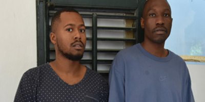 "Turist olarak geldim ama okula kayıt yaptıracak para bulamadım"