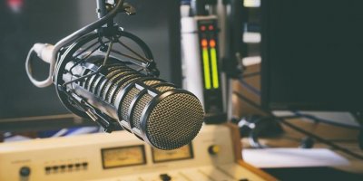 Özel radyolar kapatılma tehlikesiyle karşı karşıya