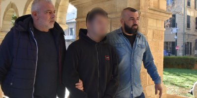 Askeri yasak bölgeyi ihlal den şahsın üzerinden uyuşturucu çıktı!