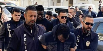 Cinayet zanlıları mahkemeye çıkarıldı