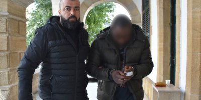 Evinde uyuşturucu satışı yapan zanlı tutuklandı