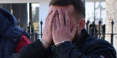 İç çamaşırından uyuşturucu çıkan zanlı tutuklandı