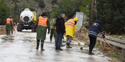 Geçitköy’de hasar tespit çalışmaları sürüyor