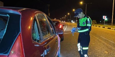 Asayiş ve trafik denetimlerinde 12 kişi tutuklandı