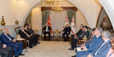 Tatar: Kimse kendi şahsi çıkarı için üniversiteleri kullanamaz