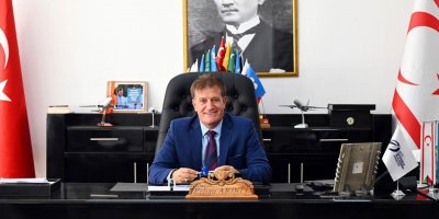 Arıklı'ya yılın en başarılı bakanlık hizmet ödülü...