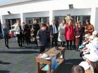 Meral Akıncı Fazıl Plümer Anaokulu’nu ziyaret etti