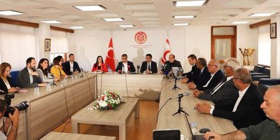 Erhürman: Siyasi sorumluluğun gereği çekip gitmektir!