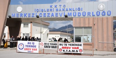 "Hükümetin “duyarsız tutumu” nedeniyle grev devam edecek"