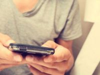 Cep telefonuna günde 2617 kez dokunuyoruz