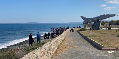 LAÜ öğrencileri çevre temizliğinin önemine dikkat çektiler