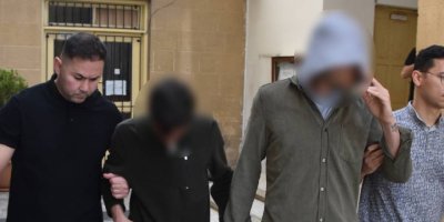 Uyuşturucudan yakalanan zanlılara 3 gün tutukluluk verildi