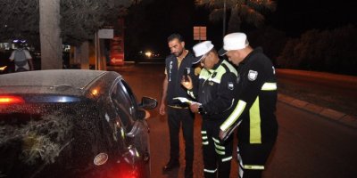 54 araç trafikten men edildi