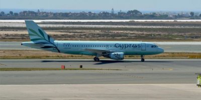 İsviçre’de mahsur kalan Kıbrıslı öğrenciler adaya döndü