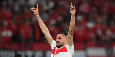 Merih Demiral’a 2 maç ceza!