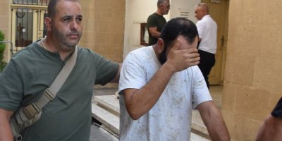 Ülkeye uyuşturucuyla gelen zanlı cezaevine gönderildi