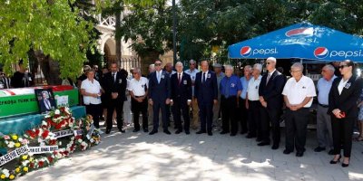 Talat Derviş Refiker için tören düzenlendi