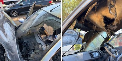 Boş arazide park halinde bulunan araçta yangın