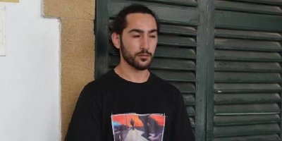 Trafik kazalarına sebep oldu, olay yerinden kaçtı