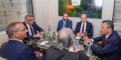 Erhürman-Özel görüşmesi: Çözüm süreci ve bölgesel gelişmeler ele alındı