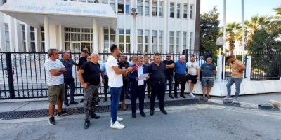 “Narin ellerini bu nasırlı ellerin üzerinden çek”