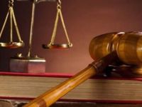 Kayseri'de eşiyle gördüğü hakimi bıçaklayan sanık hakkında karar çıktı