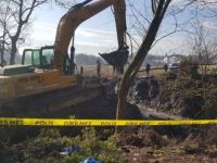 Düzce'de gerekli izinleri alan bir kişi define arıyor