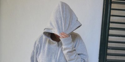 Sirkat ve  sahte evrak düzenleme suçlarından tutuklandı