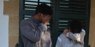 Evinde satışa hazır uyuşturucu bulunan zanlılar suçlarını itiraf etti!