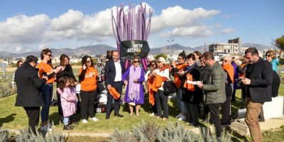 Lefkoşa’daki “Diren Çemberi Anıtı” nakışlarla giydirildi