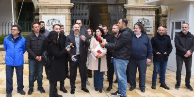 "Yasa tasarısı örgütlü çalışma hayatına bir darbedir"