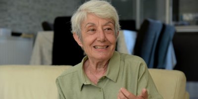 Gazeteci Perihan Aziz yaşamını yitirdi