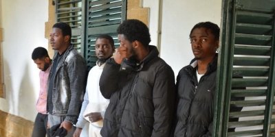 6 kaçak ülkelerine gönderildi