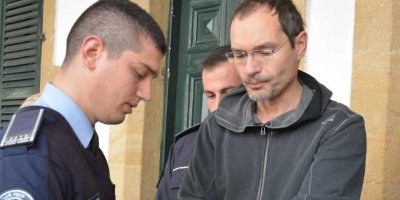 Sınır Kapısından sahte sigorta ile giriş-çıkış yaptı