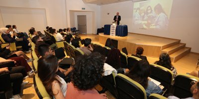 LAÜ’de Mezuniyet Sonrası Diş Hekimliği Sempozyumu düzenlendi