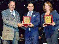 Duyarlı Sipahi çiftine plaket