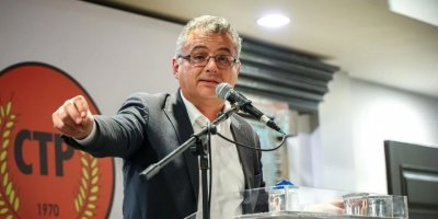 Erhürman: Çocuklarımızın geleceğinden beş yıl daha kayboldu, Ekim’den sonra farklı olacak