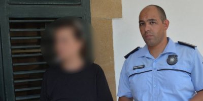 Marketten 3 bin 861 TL’lik kozmetik ürün çaldı