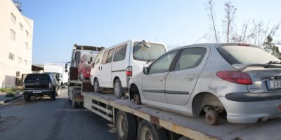 Lefkoşa Organize Sanayi Bölgesi’ndeki hurda araçlar kaldırılıyor