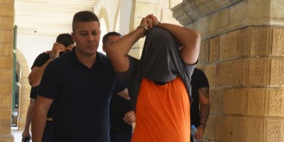 Kokainle yakalanan iki zanlı yeniden mahkemeye çıkarıldı