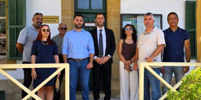 Yabancı işçilerin maaş kesintisine izin veren yasa değişikliğini yargıya taşındı