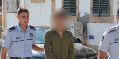 Uyuşturucuyla ülkeden çıkmaya çalışan zanlı tutuklandı