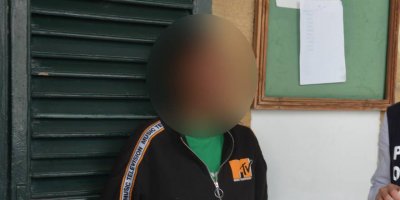 Süpermarketten 2 bin 674 TL’lik kıyafet ve iç çamaşırı çaldı