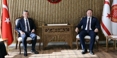 Öztürkler, CHP Genel Başkanı Özel’i kabul etti