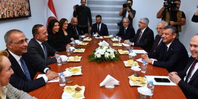 CHP Genel Başkanı Özgür Özel, CTP’yi ziyaret etti