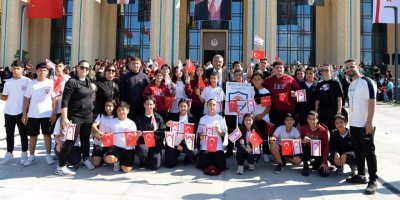 Erhürman: Çocuklarımızın barış, güven ve huzur içinde yaşaması için çok çalışacağız